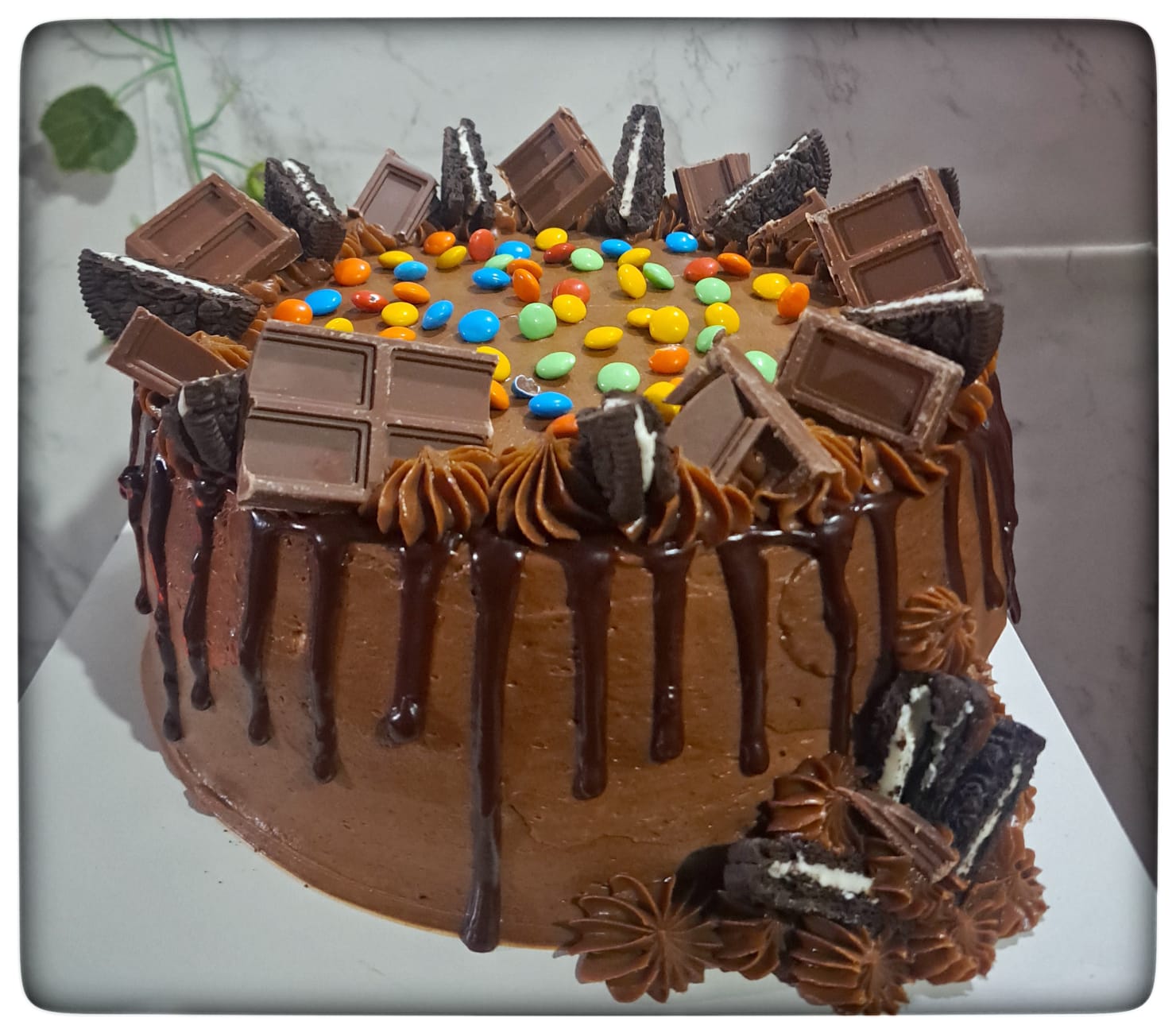 Torta personalizada con chocolate
